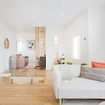 Lägenhet Clerigos Loft | 111 Collection *