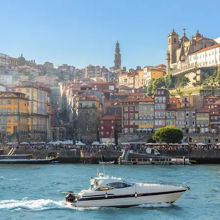 Clerigos Loft 111 Collection