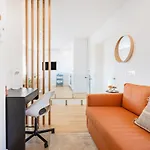 Apartament Clerigos Loft | 111 Collection Porto