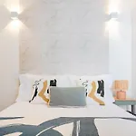 Clerigos Loft | 111 Collection Apartament
