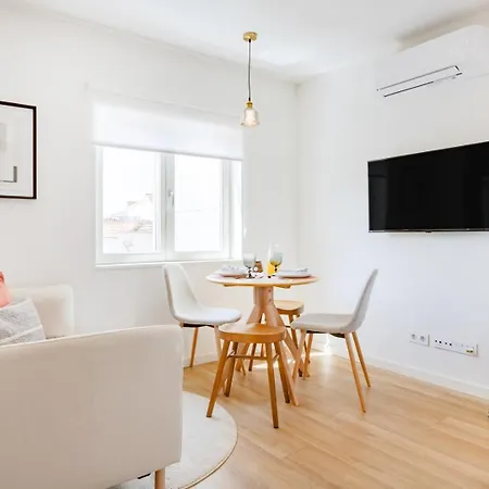 Clérigos Loft 111 Collection *