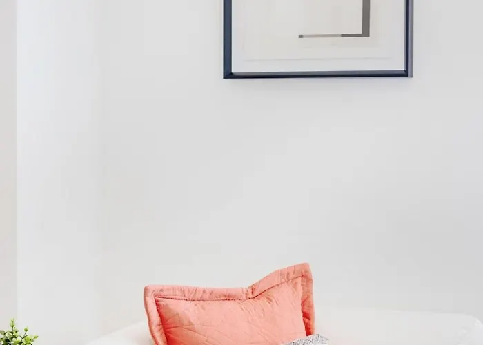 Clérigos Loft 111 Collection