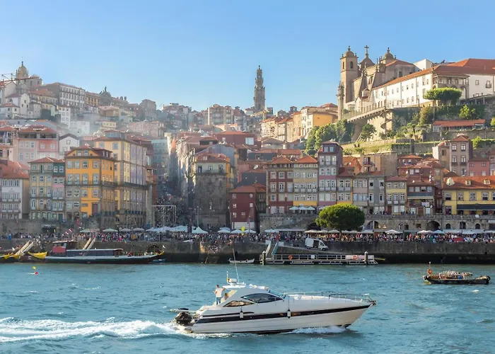 Clérigos Loft 111 Collection